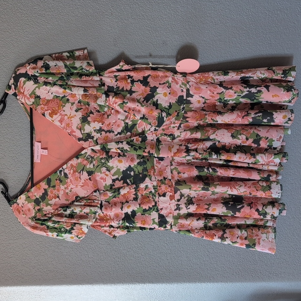 Rose and gray floral blouse